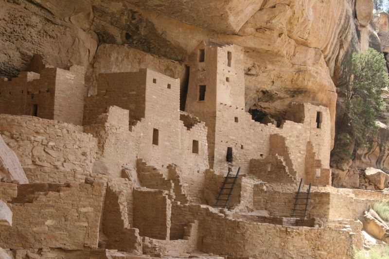 NP Mesa Verde, Cliff house: Felsenhäuser der Ureinwohner